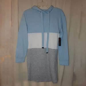 No Boundaries Long Sweatshirt